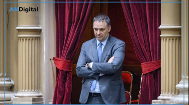 “Que se vayan los 249 familiares, amigos y allegados que Adorni metió al Estado”