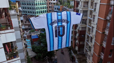 Bangladesh, a horas de Argentina vs. España: la multitud que gritó por Messi