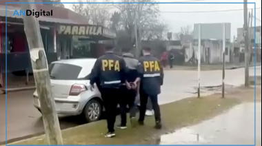 Chacal paraguayo abusó de seis menores en Merlo: le incendiaron la casa y fue detenido