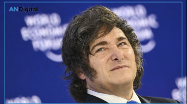 Ola de críticas a Javier Milei en redes: lo tildan de “mufa” por ofrecer el balcón antes de la final