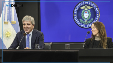 Caputo: “Tener los dólares debajo del colchón es un muy mal negocio”