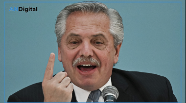 “Un pobre imbécil”: Alberto Fernández cruzó a Javier Milei por su gestión