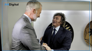 “¿Qué placer verlo, Su Majestad?”: el efusivo saludo de Javier Milei al rey Felipe VI de España