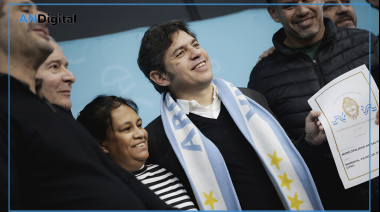 Encuesta clave en el Conurbano: Kicillof le gana a Milei en 21 municipios