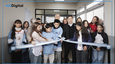 La Plata: Kicillof y Alak inauguraron la ampliación de la Escuela Primaria N°41 en San Carlos
