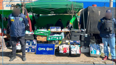 Secuestran medicamentos que eran vendidos ilegalmente en una feria de González Catán
