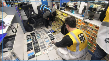 En dos semanas clausuraron más de 100 cuevas de celulares robados en CABA