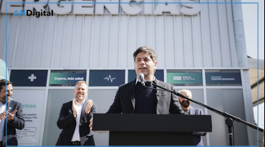 Kicillof cruzó a Milei desde Ezeiza: “Mientras la Nación ajusta, la Provincia pone la cara”