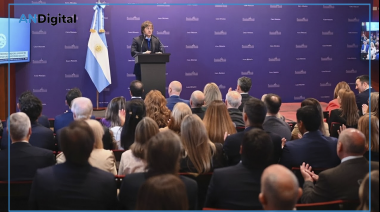 Milei alineó a la tropa legislativa de LLA y dejó un aviso: “El rumbo económico no me es negociable”