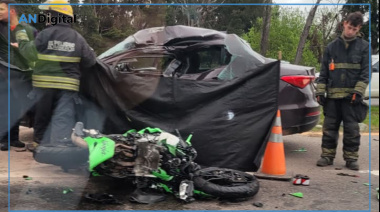 Terrible choque en la Ruta 2 a la altura de La Plata: murieron un policía retirado y un motociclista