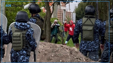 Extrema tensión en Villa Elvira: intento de usurpación y enfrentamiento con policías