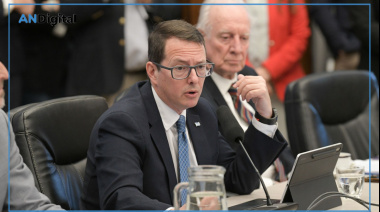 El secretario de Hacienda habló de “estabilización” y defendió en Diputados el Presupuesto 2027