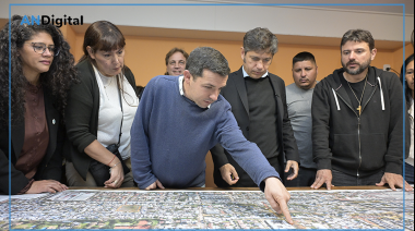 Kicillof desembarcó en San Isidro: nueva base policial y visita a La Cava