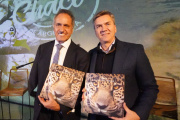 Scioli presentó un libro de paisajes y dijo que “el país está sacando lo mejor de sí”