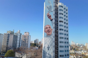 La Plata presenta en sociedad el mural de Francisco más grande del mundo