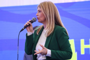 Magario llamó a “frenar a Milei para terminar con el ajuste y la recesión”