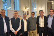 Radicales con peluca se suman al interbloque de LLA y son claves para blindar los vetos de Milei