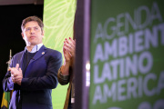 Kicillof condenó el “negacionismo” libertario sobre cambio climático