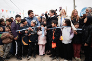 Kicillof chicaneó a Milei: “Vino a sacarse la foto, pero no se anima a caminar los barrios”