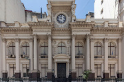 El director del Banco Central desestimó las “burradas” de algunos economistas