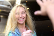 Revelan que Karina Miei cobraría coimas de hasta 800 mil dólares por mes a laboratorios