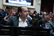 Hagman advirtió “una situación que va a estallar después de octubre”