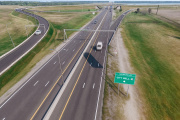 Alak anunció la nueva bajada City Bell de la Autopista Buenos Aires-La Plata