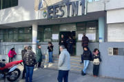 Insólito: Un joven corrió para evitar ser autoridad de mesa en La Plata, pero lo alcanzó la policía
