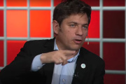 “Nos viene mintiendo hace mucho”: Kicillof rechazó el “disco rayado” de Milei