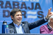 En modo campaña, Kicillof bajó línea y advirtió que “en octubre se juega el futuro del país”