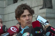Lousteau: “Es rara la peluquería donde van los pelados Espert y Spagnulo”