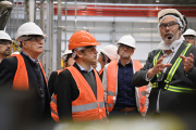 De recorrida en Mar del Plata, Kicillof y Taiana alertaron por un “cruel industricidio”