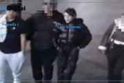 La imagen que muestra a “Pequeño J” y a una de las víctimas dos semanas antes del triple crimen