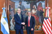 El salvataje da tranquilidad, pero no da para la euforia