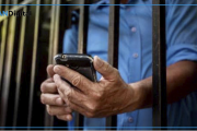 Tras el suicidio de un soldado por extorsión, buscan prohibir los celulares en cárceles