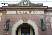 “Me patiné la plata”: Una preceptora estafó a sus alumnos y se gastó 50.000 dólares del viaje de egresados