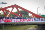“Daño social irreparable”: los gremios marcharon ante el cierre de la PyME número 25.000