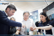 Kicillof se diferenció del “desastre” de Milei: “Aquí defendemos la ciencia y la investigación”