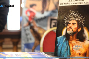 Víctor Hugo Morales evocó a Maradona en La Plata: “Se encumbró encima de sí mismo, es religioso”