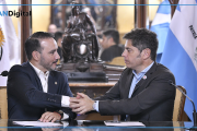 Kicillof visitó Corrientes y firmó convenios con Valdés