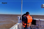 Prefectura busca embarcación con cinco tripulantes que desapareció en el Río de la Plata