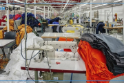 Alerta económica: la industria volvió a caer en mayo, golpeada por el desplome textil