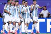 Camiseta albiceleste, pantalón y medias blancas: el look de la Selección para la final