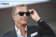 Creyó que estaba de novia con Kevin Costner y le robaron más de $ 3,6 millones en una estafa virtual