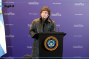 Milei suma rechazos pero La Libertad Avanza sigue arriba en intención de voto
