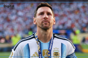 Lionel Messi reapareció tras la final del Mundial y sorprendió a los hinchas de un equipo rosarino