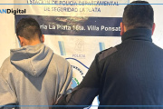 Mortal discusión en Berisso: dos hermanos detenidos por asesinar de una puñalada a su padrastro