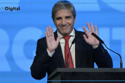 “Consejo de amigo, retirate”: la chicana de Luis Caputo a Axel Kicillof de cara a 2027