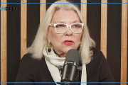 Elisa Carrió advirtió que “Argentina está de remate”