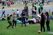 Primavera en Buenos Aires: el SMN anticipa viento fuerte y cielo nublado